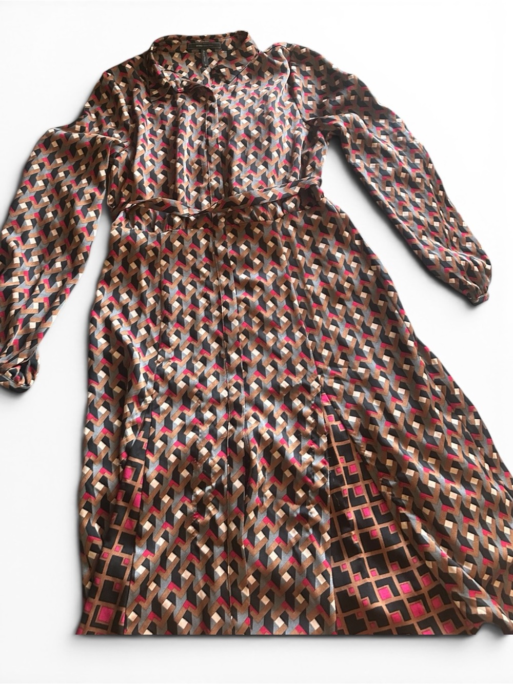 BCBGMaxAzria Brown, Black, Red Geometric button up Belted Dress US M